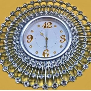 SIENINIS, METALINIS, KVARCINIS LAIKRODIS QUARTZ, KOKYBIŠKAS, SIDABRO SPALVOS SU ORNAMENTU, SAULE, KRISTALAIS, 50CM