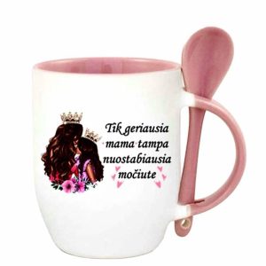 „Tik geriausia mama tampa nuostabiausia močiute“ 330ml KERAMIKINIS PUODELIS SU ŠAUKŠTELIU, SPALVOTU VIDUMI, PADENGTAS SPAUDA IR UŽRAŠU