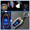 4 in 1 „BMW“ METALINIS RAKTŲ PAKABUKAS SU USB ĮMONTUOTU CIGAREČIŲ DEGIKLIU, ŽIEBTUVĖLIU+ŽIBINTUVĖLIU, ŠVIEČIANTIS LOGOTIPAS